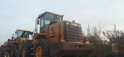 國際貨代應對船期跳港的應急物流體系構建_青島整車物流_青島大件運輸車