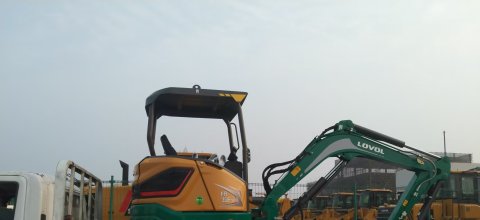 青島設備運輸公司 | 青島淳遠國際物流專業攤鋪機運輸服務_青島設備運輸公司_青島攤鋪機運輸