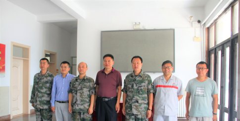 八一建軍節來臨 糧油店加盟集團品品好糧油走訪慰問部隊官兵