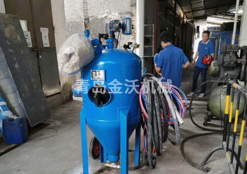 湿式喷砂机