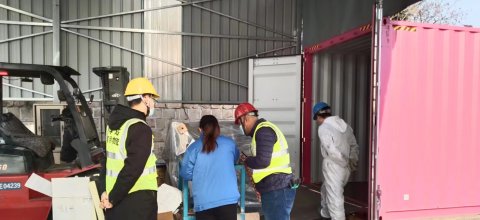 美西港口运营受关税波动冲击 业界呼吁政策稳定性改革