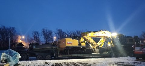 智能技术重塑跨境工程机械物流新生态——青岛淳远国际物流的创新实践_青岛大件运输公司联系方式_青岛大件设备运输公司排名_青岛机械设备运输公司哪家好