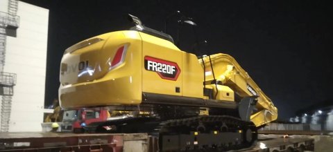 青岛淳远国际物流的专业服务优势_青岛港到天津港口岸推土机转关过境_青岛港到天津港口岸平地机转关过境