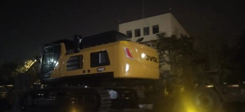 青岛淳远国际物流：喀拉苏口岸出境乌兹别克斯坦大件运输的专家_扬州港到连云港挖机运输，扬州港到连云港装载机运输