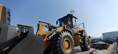 青岛风电设备运输专家：友谊关口岸报关出境一站式服务 | 淳远国际物流_青岛风电设备运输_友谊关口岸报关出境