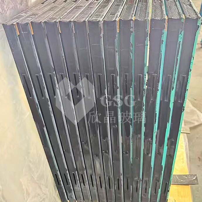 -1_0000_ffa5d700333f59a2fab47512d71d592a