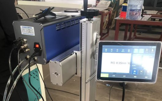 科盛达推出挤出生产线专用激光刻字机