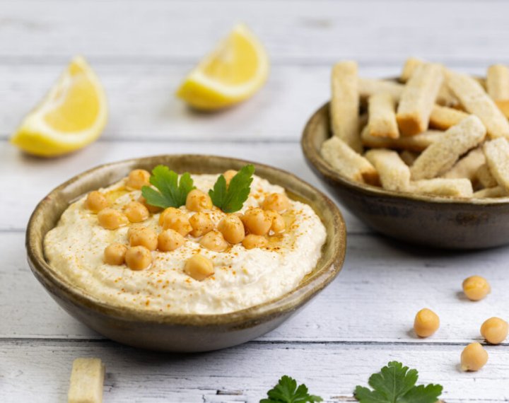 Dinky-Dippers_Hummus_02-1024x683