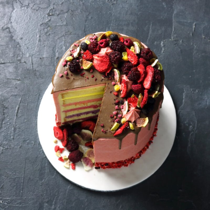 ShowstopperCake_Overhead04-1024x683