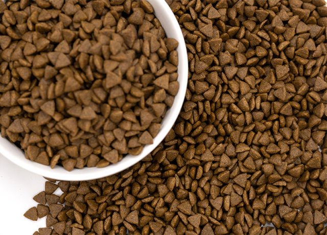 high meat puffed pet food formula