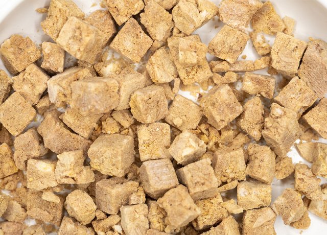 muscle-supporting freeze-dried cube