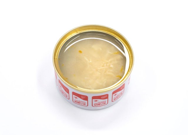 Nutritious chicken and clam pet snack