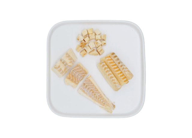 whole cut cod treat customized for pets