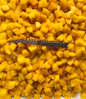 soft golden peach canned fruit for pastry fillings