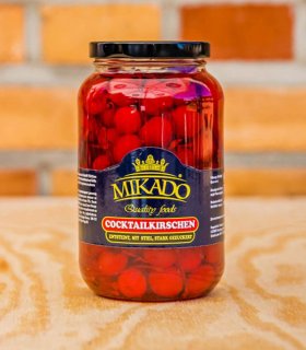 red maraschino cherries in syrup