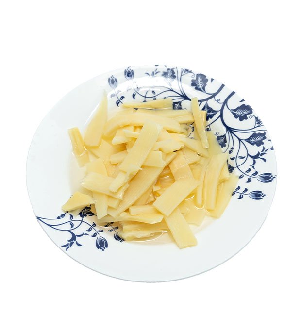 canned bamboo shoot strips for export 　