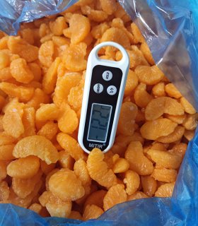 Frozen oranges