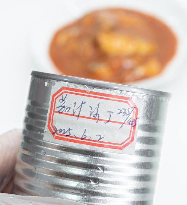 canned sardine in tomato sauce