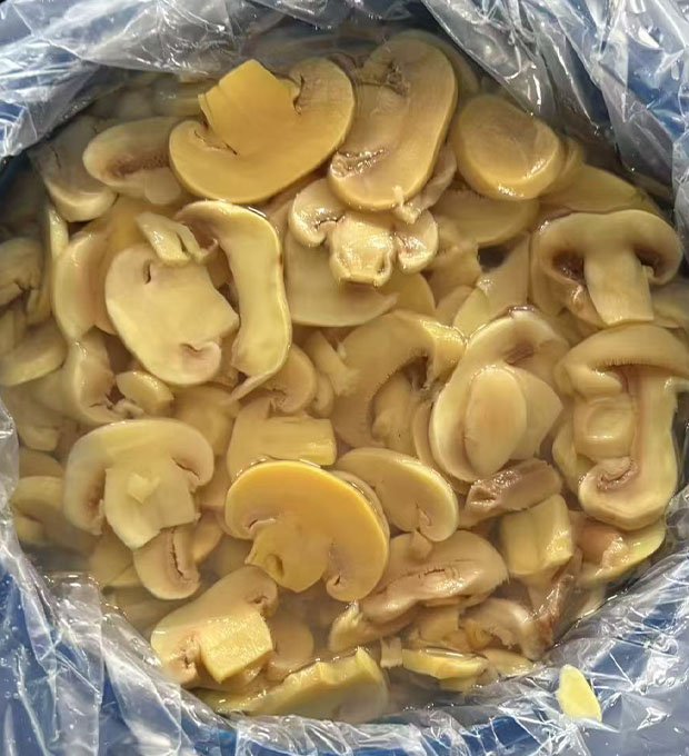 catering-use sliced mushrooms