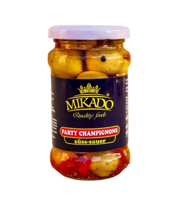 罐装蘑菇鸡尾酒