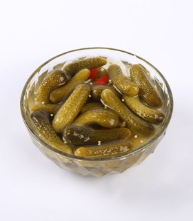 pickled cucumbers with mustard seeds