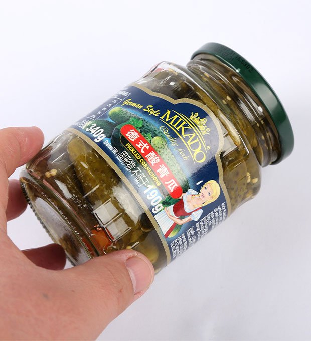 german style pickle for burger