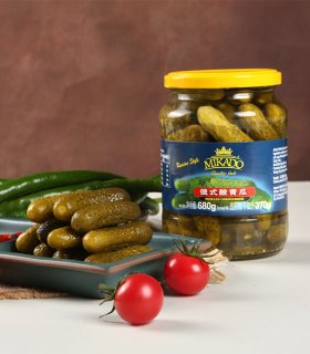 mercado pickle brand packaging Mercado