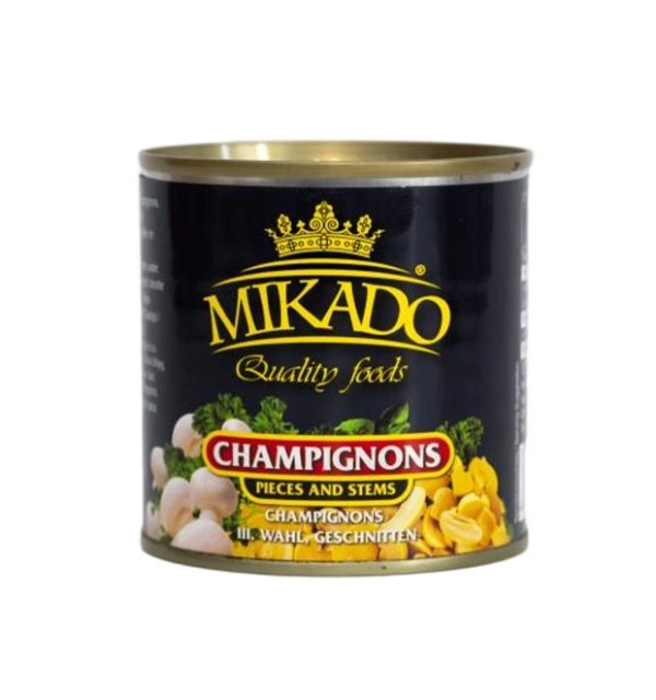 罐装蘑菇块和蘑菇柄