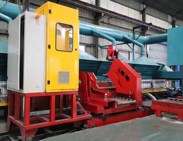 Automatic pouring equipment