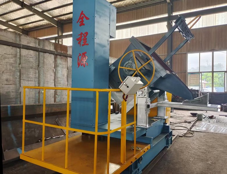 Automatic pouring equipment