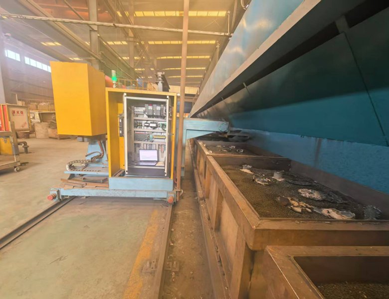 Automatic pouring equipment